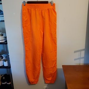 Fashionnova lianna lounge Windbreaker pant M